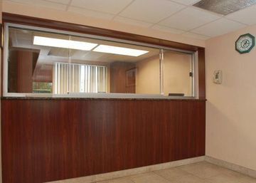 Days Inn & Suites By Wyndham Indianapolis Airport East Kültér fotó